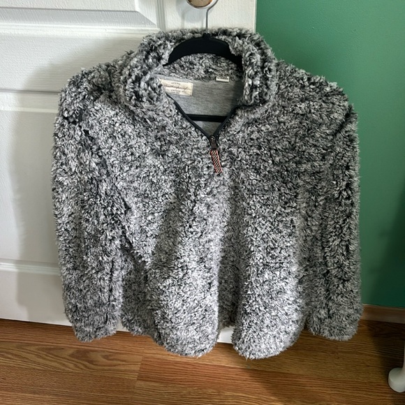 Original Weatherproof fuzzy sweater - Picture 1 of 1